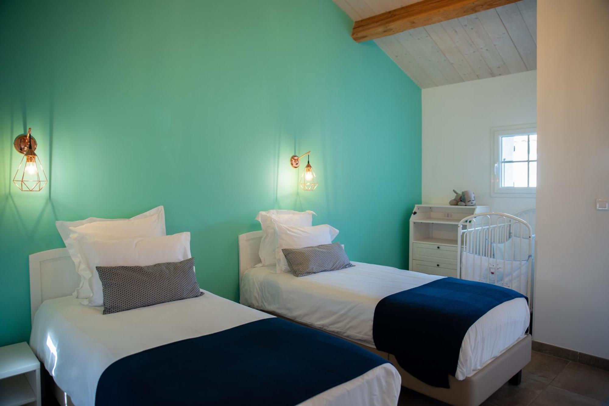 Domaine Forvent Bed and Breakfast Saint-Julien-de-Peyrolas Εξωτερικό φωτογραφία